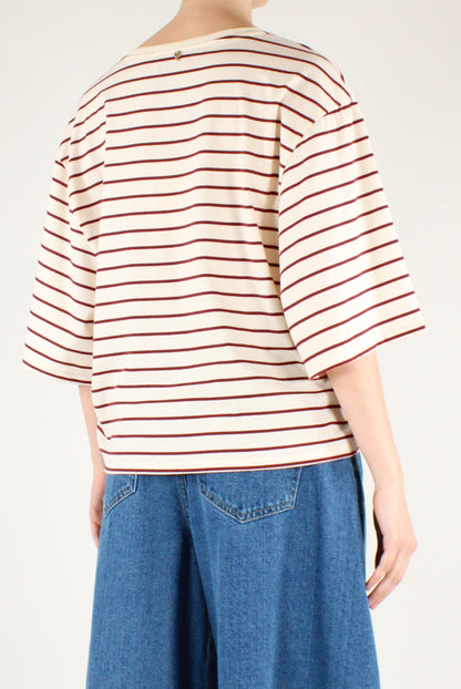 T-shirt Over a Righe