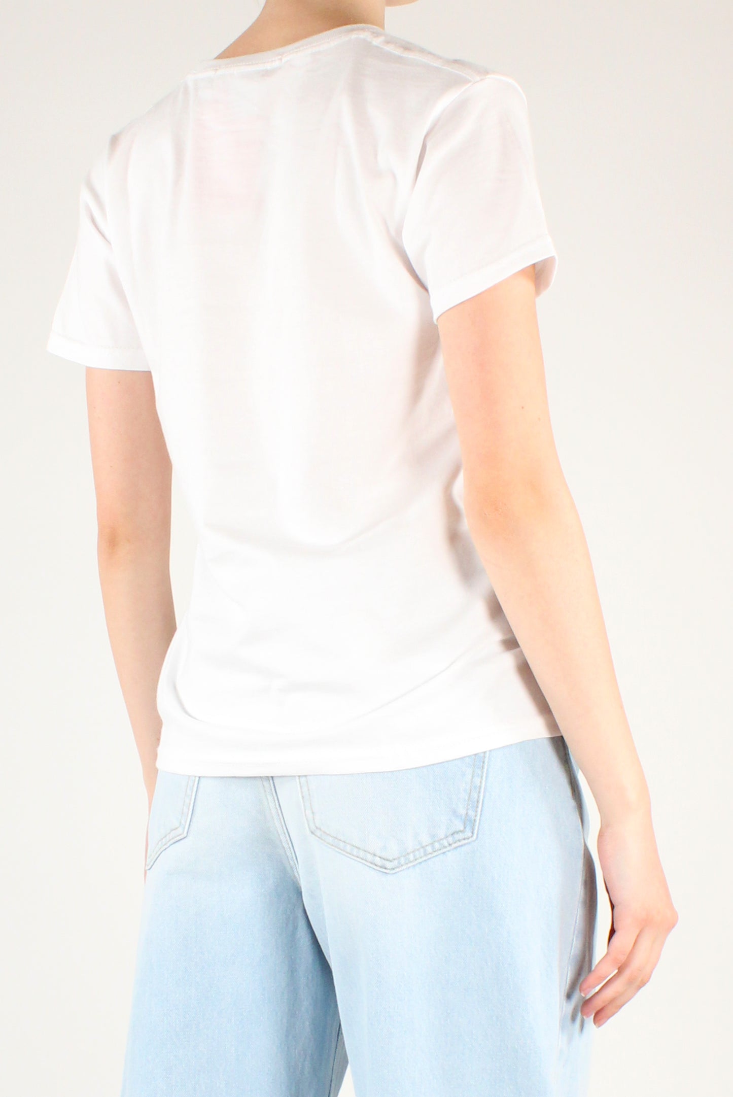 T-shirt Ricamo a Mano "Non sono una signora"