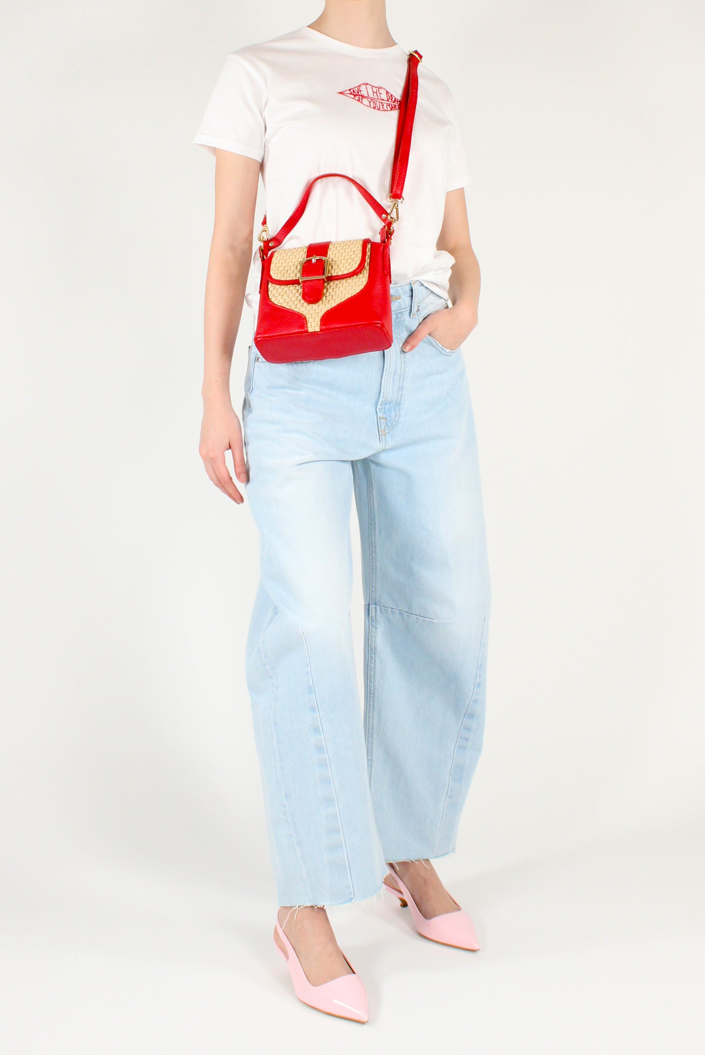 T-shirt Ricamo a Mano “Save the Drama - For your Mama”