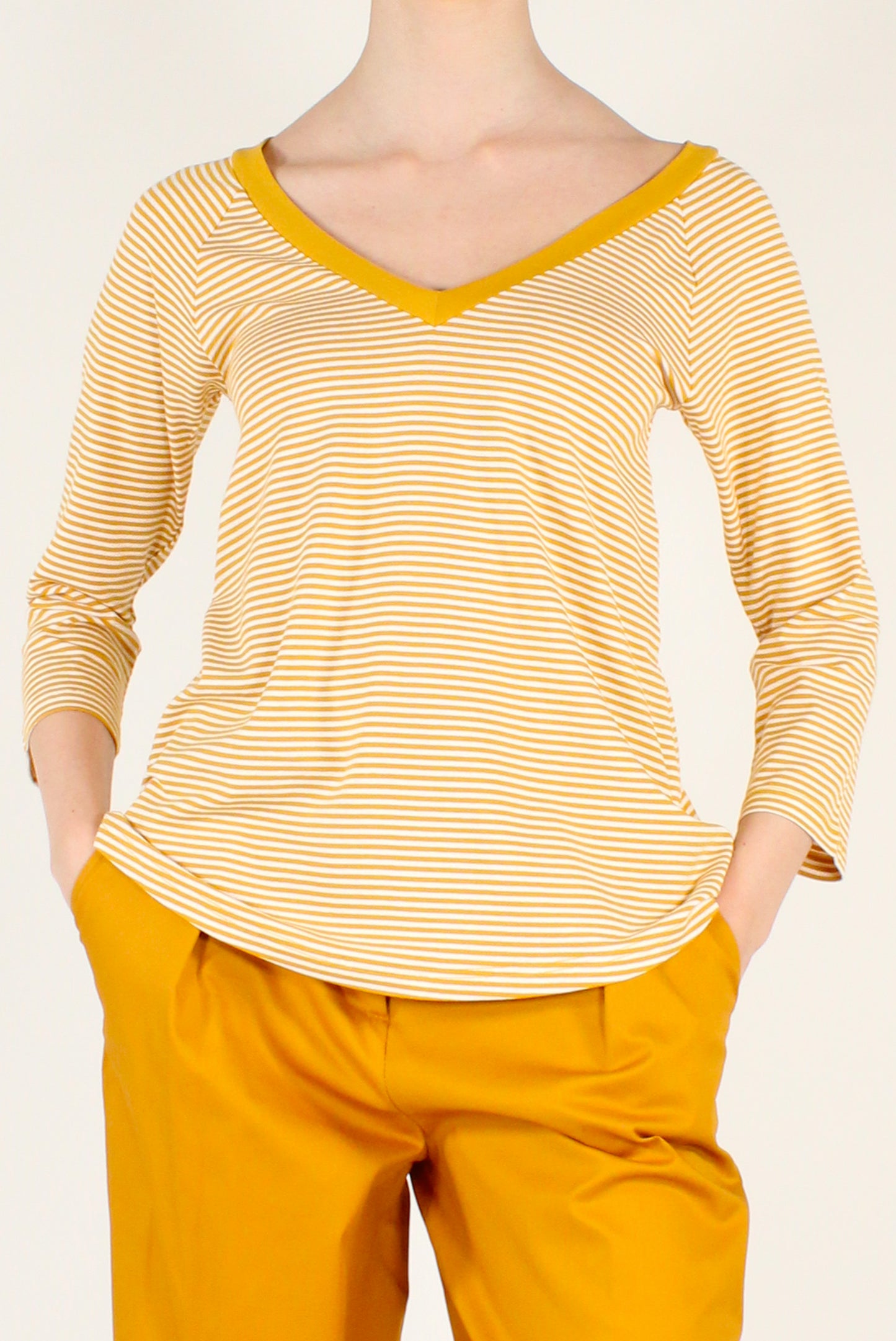 Maglietta a Righe Scollo a V