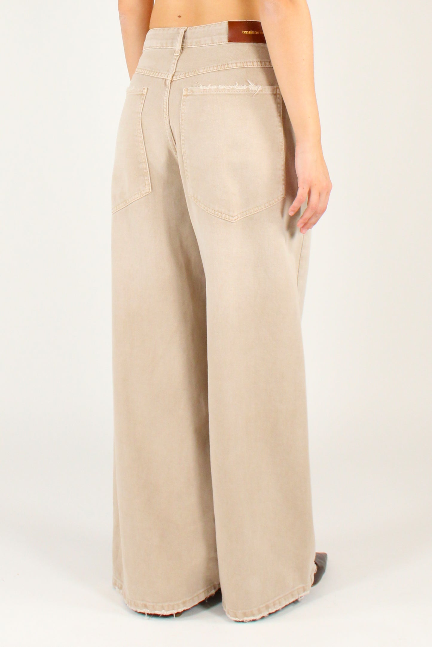 Denim trousers with pockets