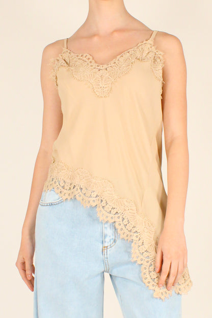 Top Asimmetrico in Viscosa con Pizzo
