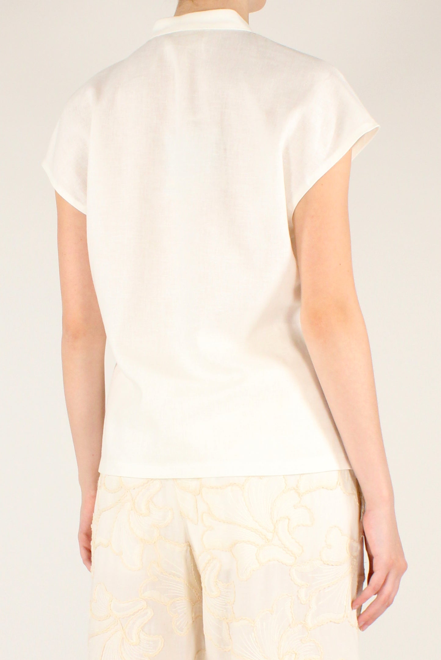Korean Collar Shirt in Linen and Viscose Blend