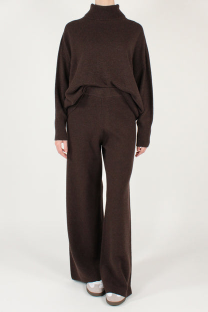 Maglione Dolcevita a Spalle Scese