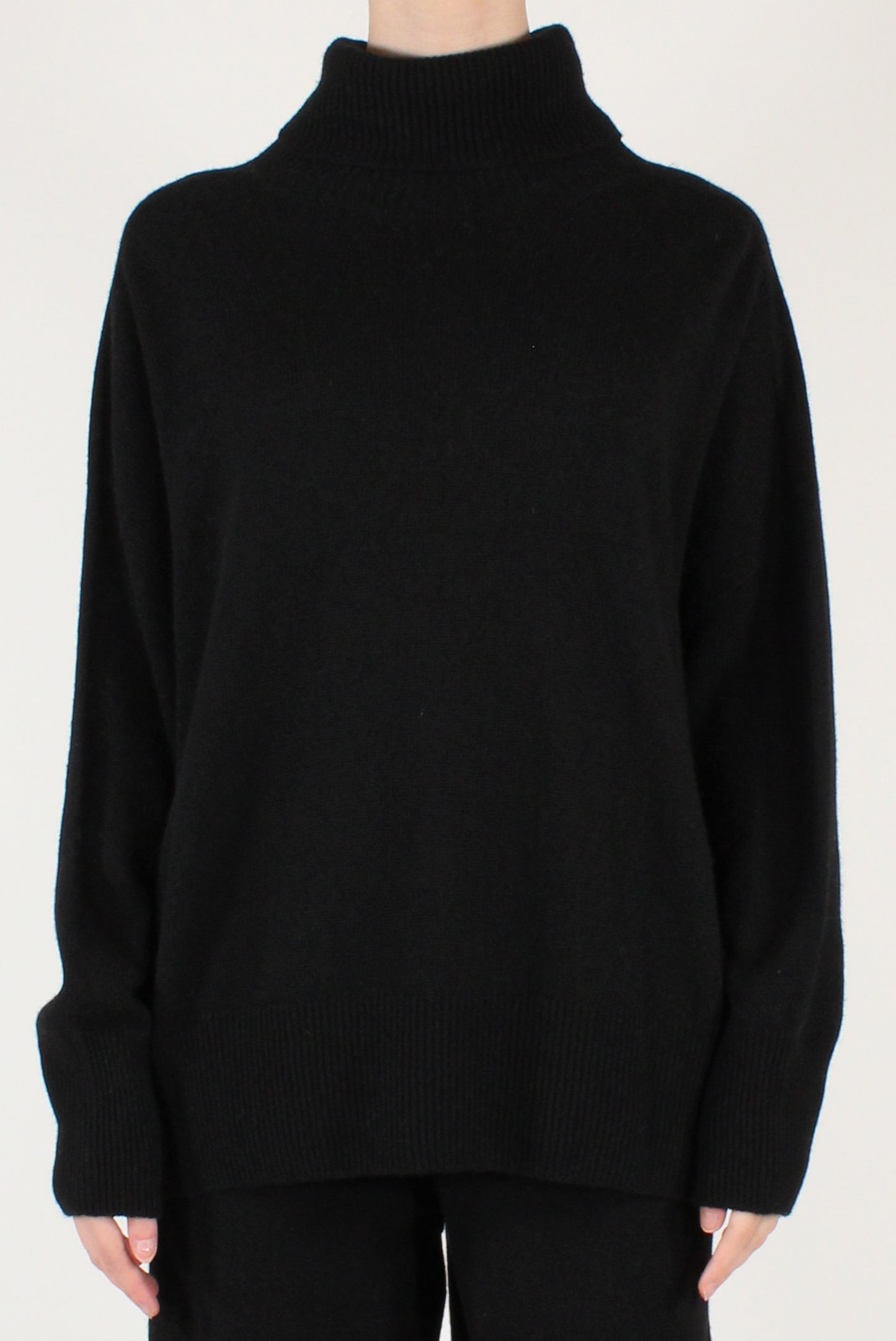 Maglione Dolcevita a Spalle Scese