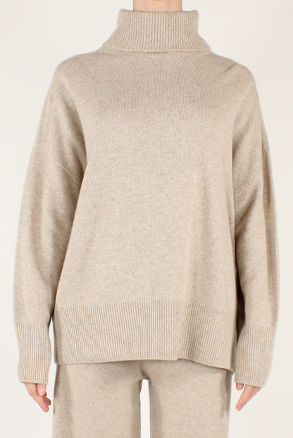 Maglione Dolcevita a Spalle Scese