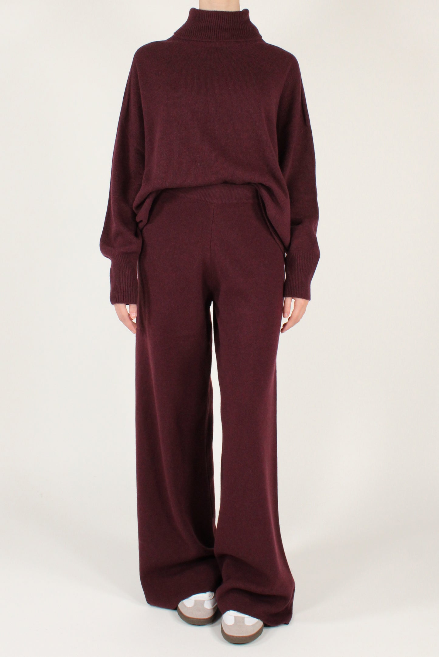 Maglione Dolcevita a Spalle Scese