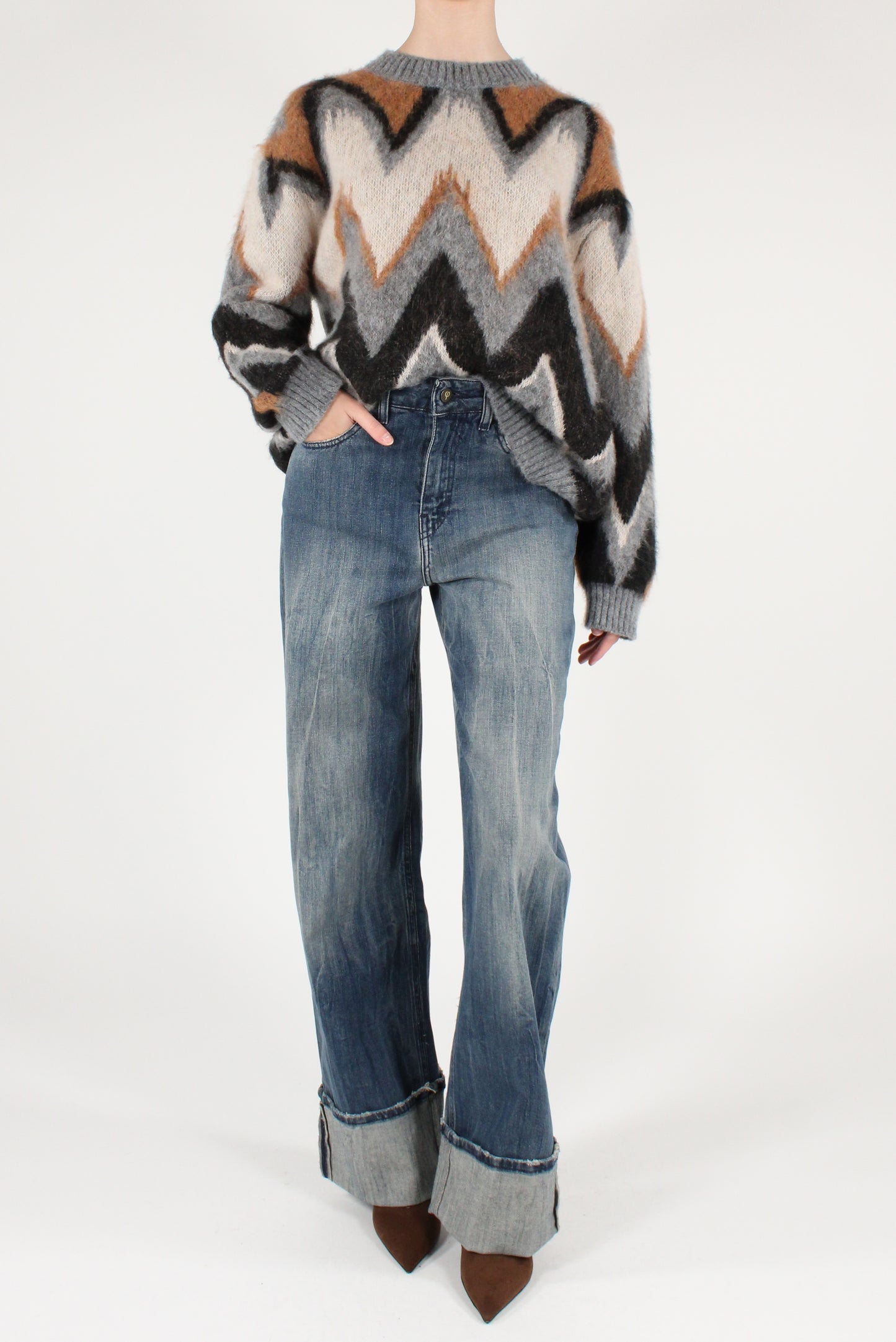 Abstract Pattern Crew Neck Sweater