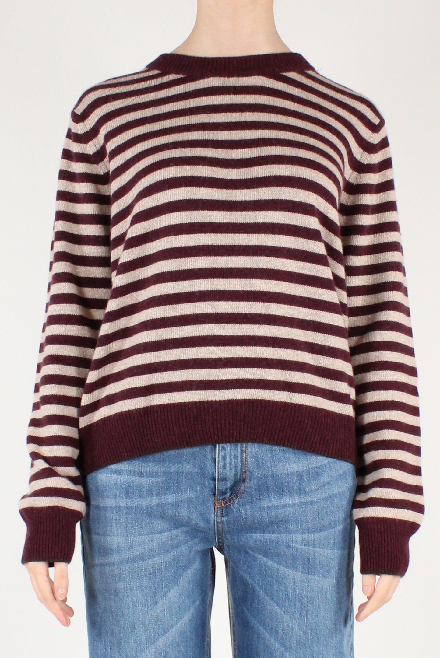 Maglione a Righe Profili a Contrasto