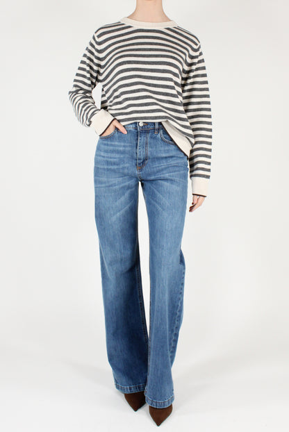 Maglione a Righe Profili a Contrasto