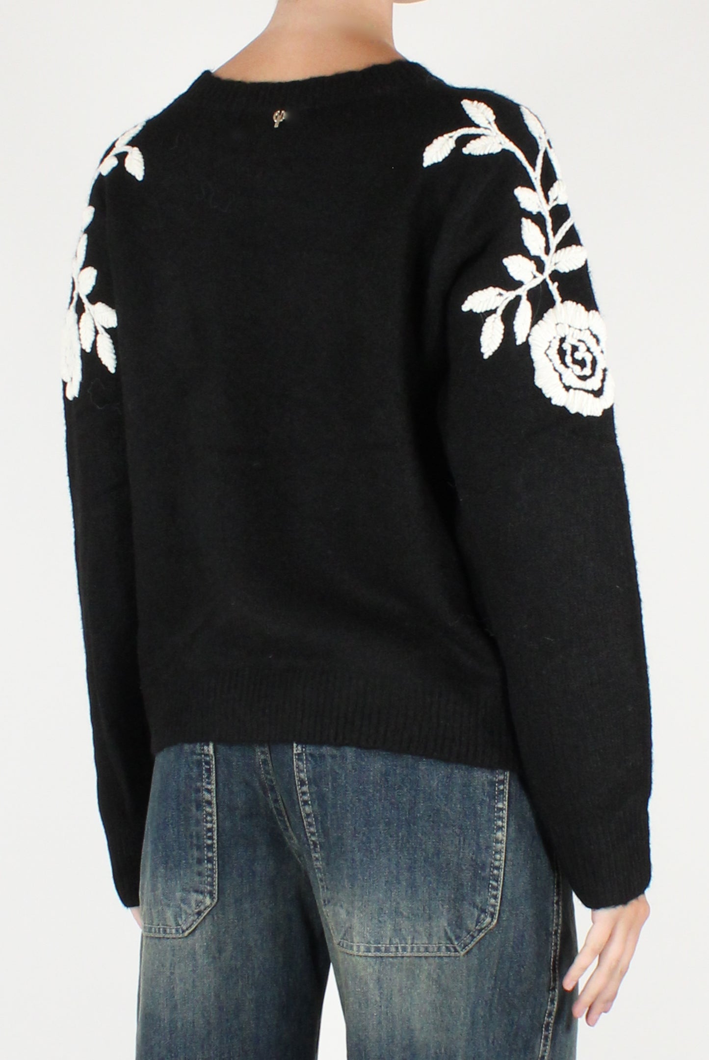 Maglione Girocollo Rose Ricamate
