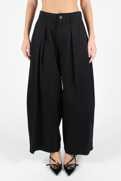 Balloon Over Trousers with Pleats