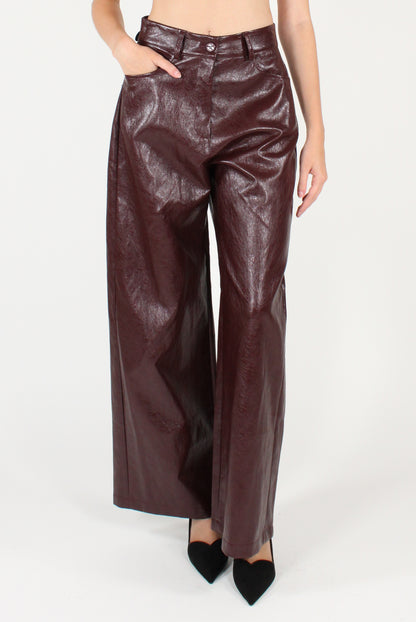 Pantaloni con Tasconi in Ecopelle Lucida