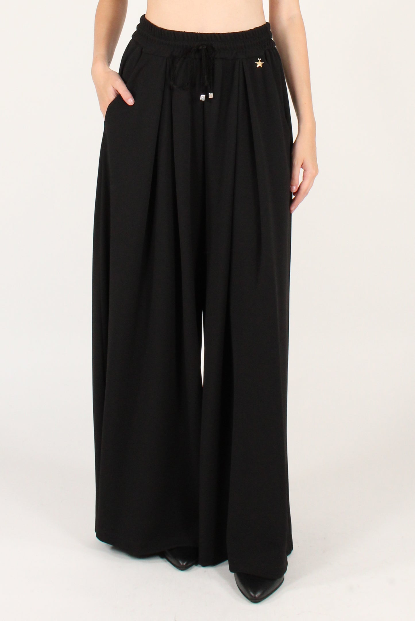 Pantaloni a Palazzo con Pinces ed Elastico