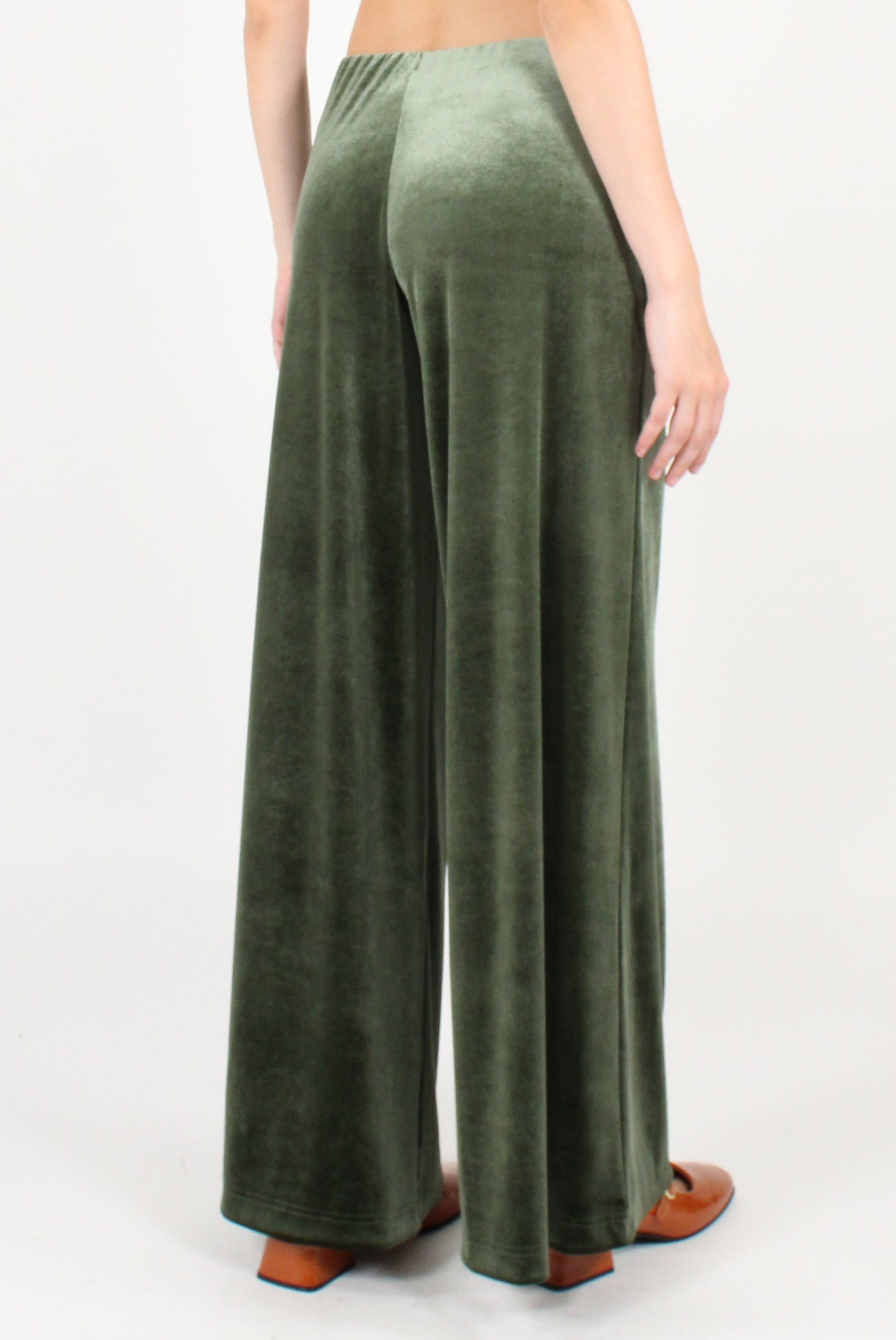 Pantaloni Morbidi in Velluto Liscio