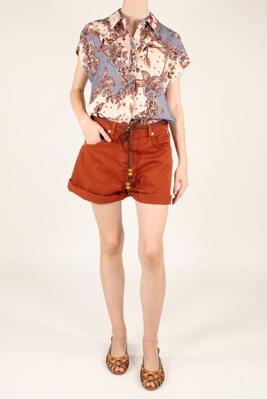 Shorts in Denim Tinta Unita con Risvolto