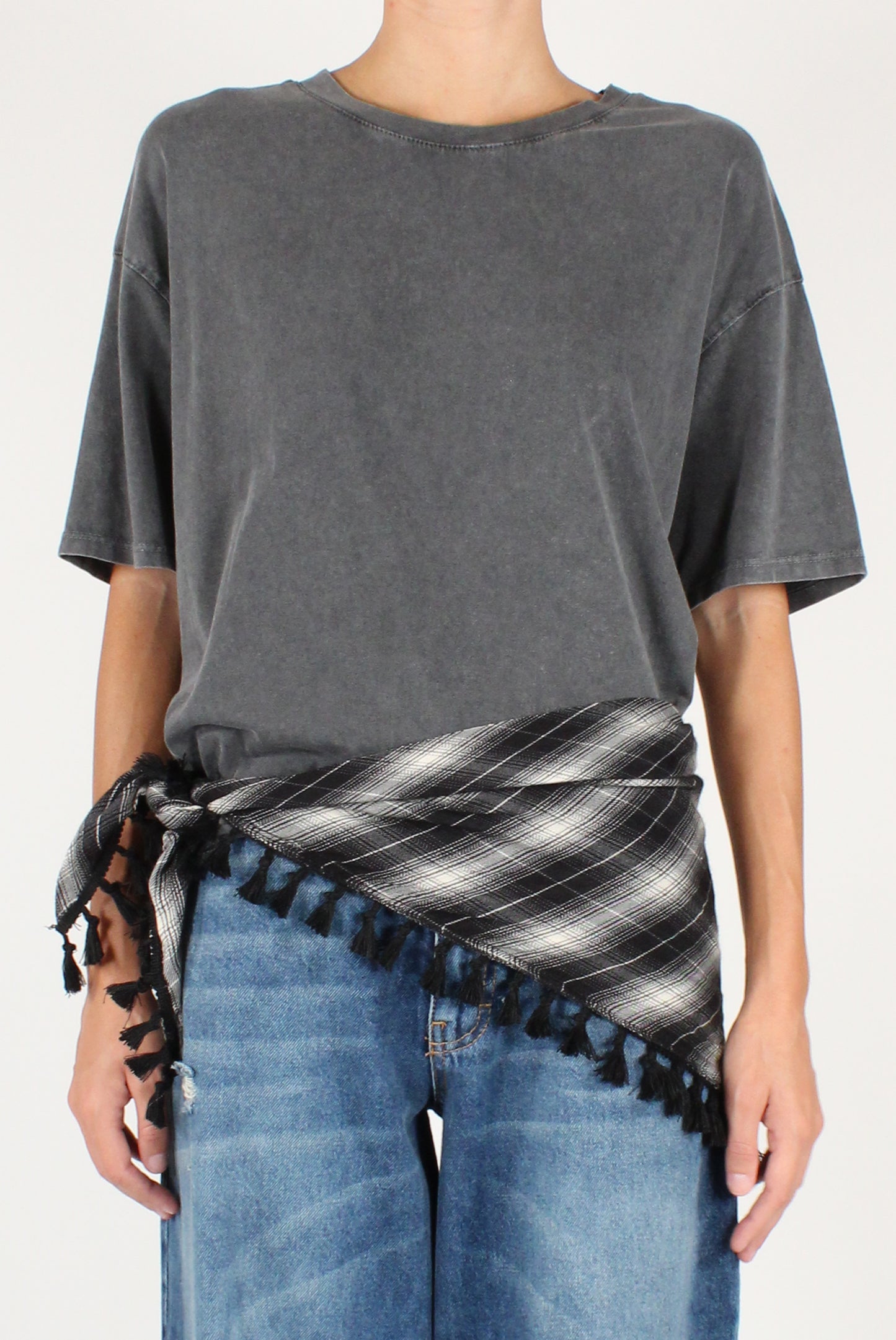 T-shirt con Cintura Foulard