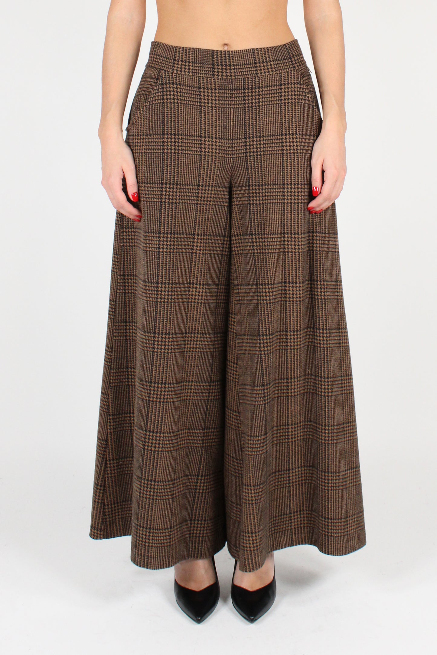 Wide trousers in Pied de Poule Tartan