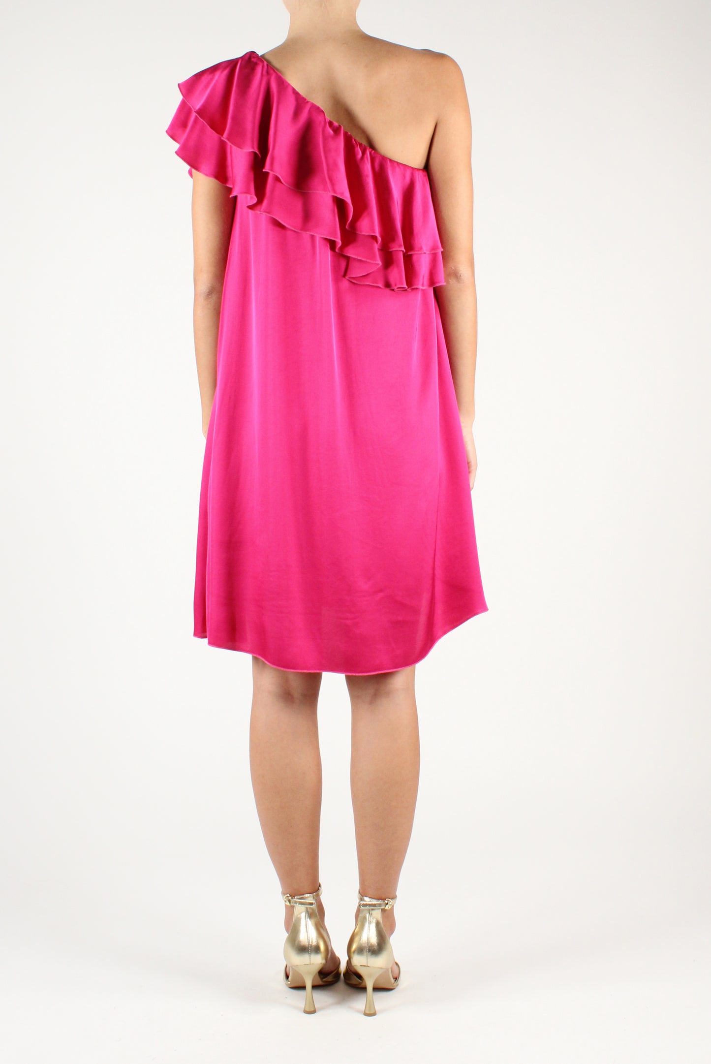 Short one-shoulder dress with ruffles