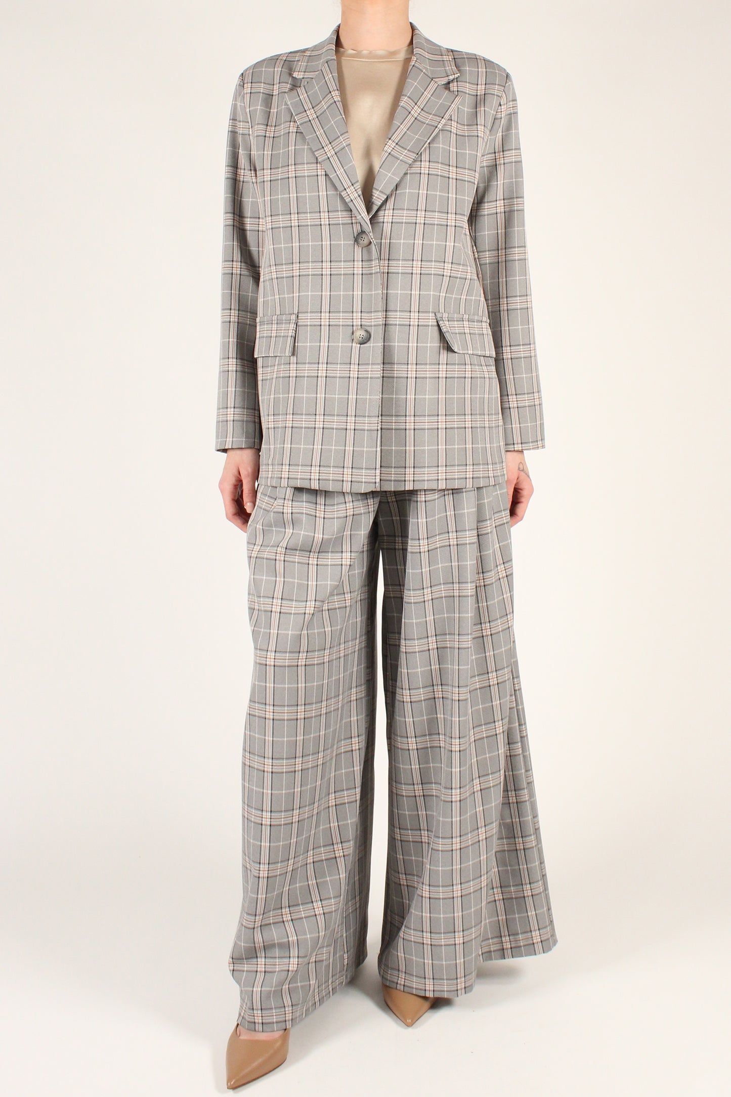 Extra Wide Leg Trousers with Pleats in Checkered Pattern