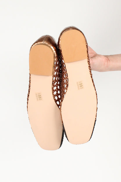 Two-tone woven ballet flats