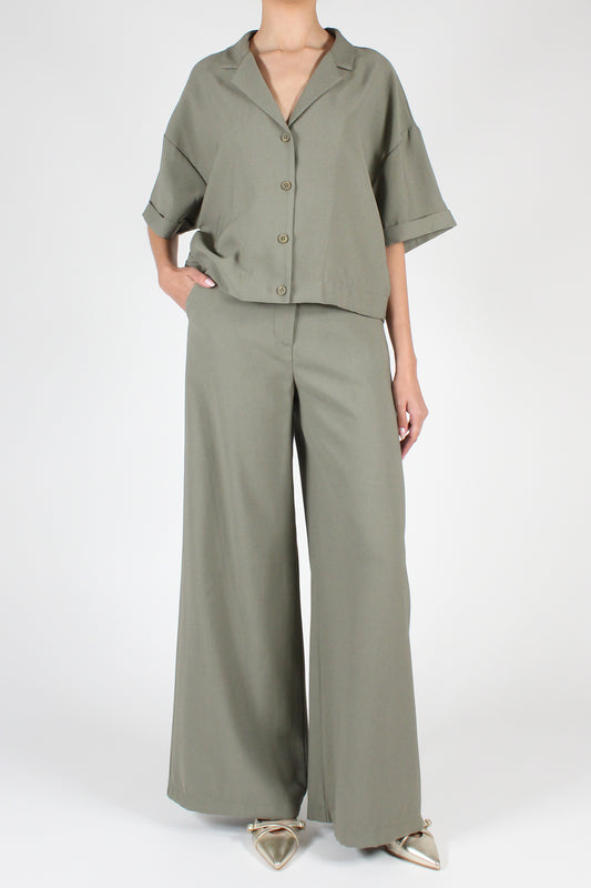 Loose Crop Shirt in Solid Color Viscose