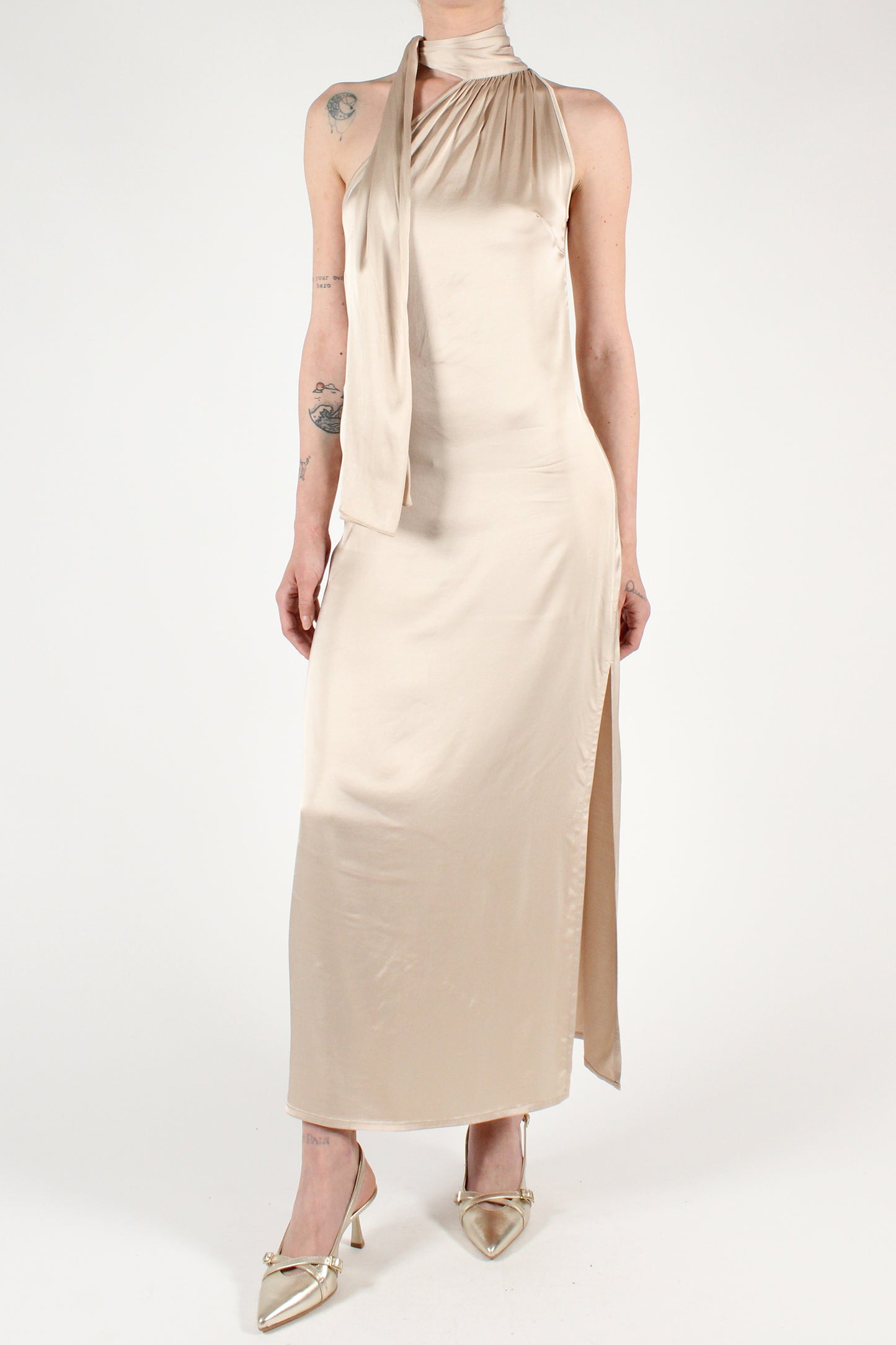 Ankle-length dress in solid color viscose blend