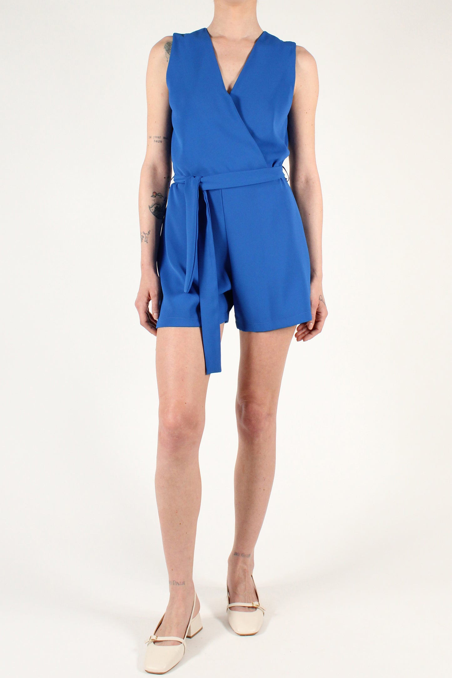 Short Solid Color Jumpsuit with Ribbon Belt