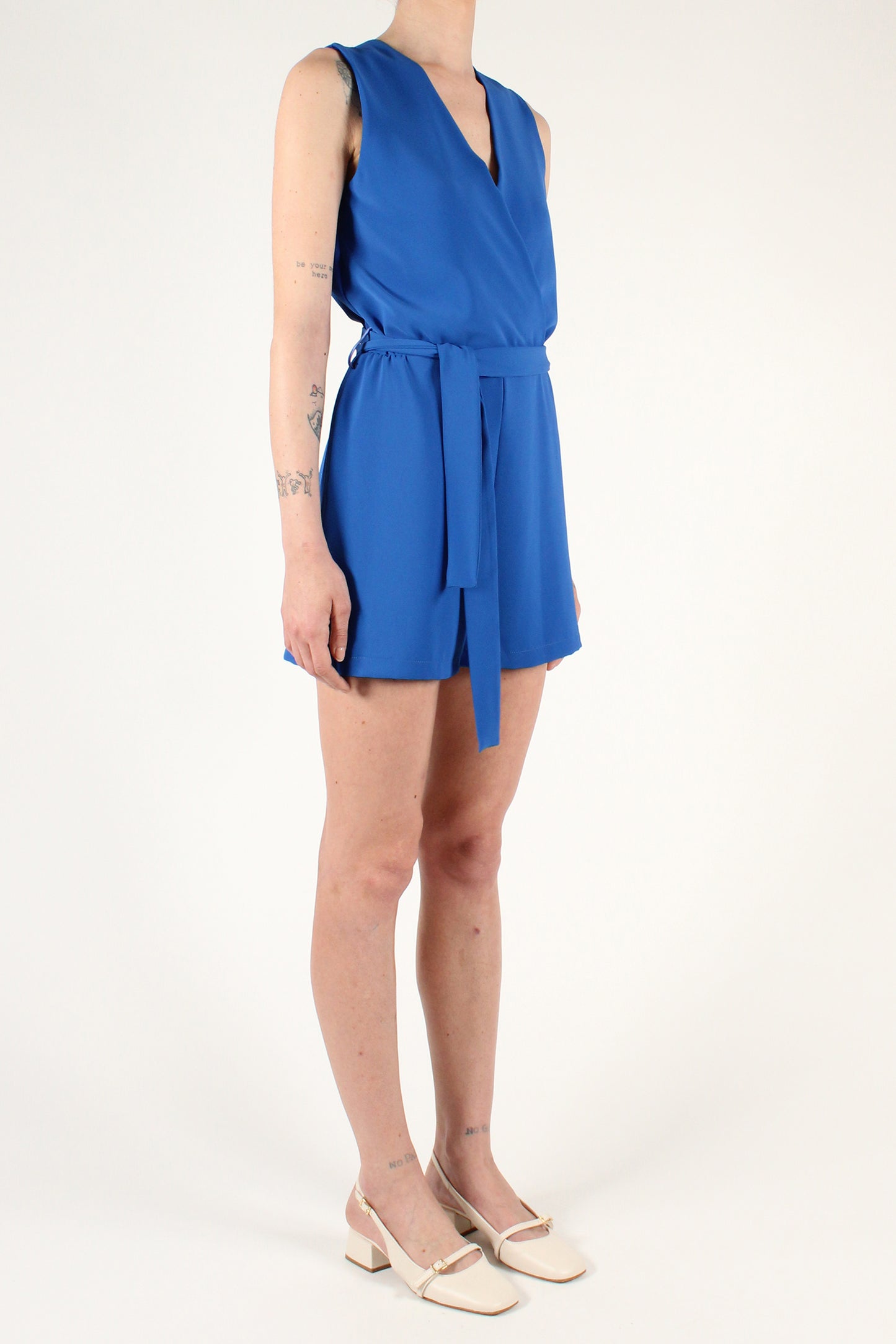 Short Solid Color Jumpsuit with Ribbon Belt