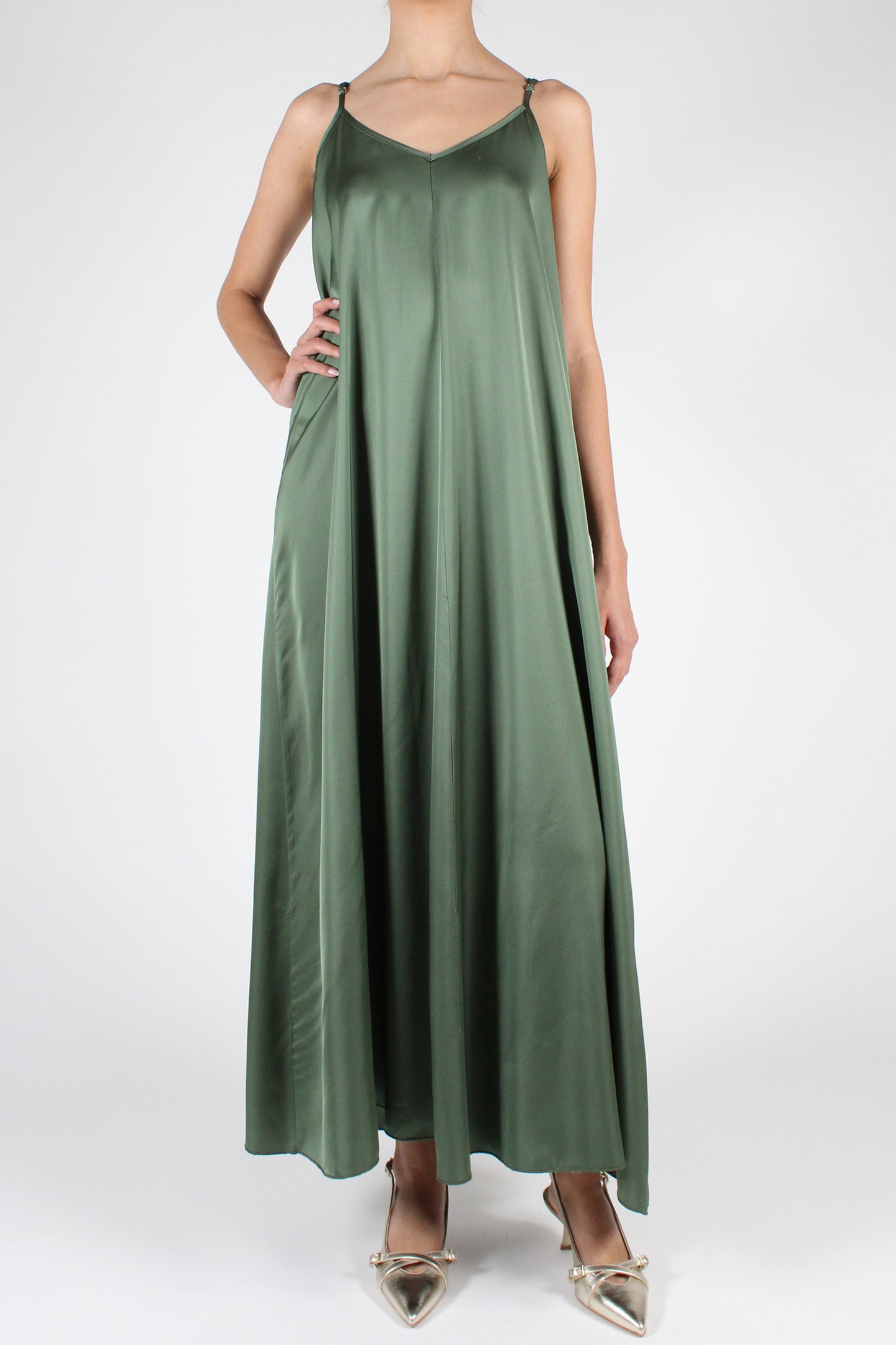 Long V-neck slip dress with stitching