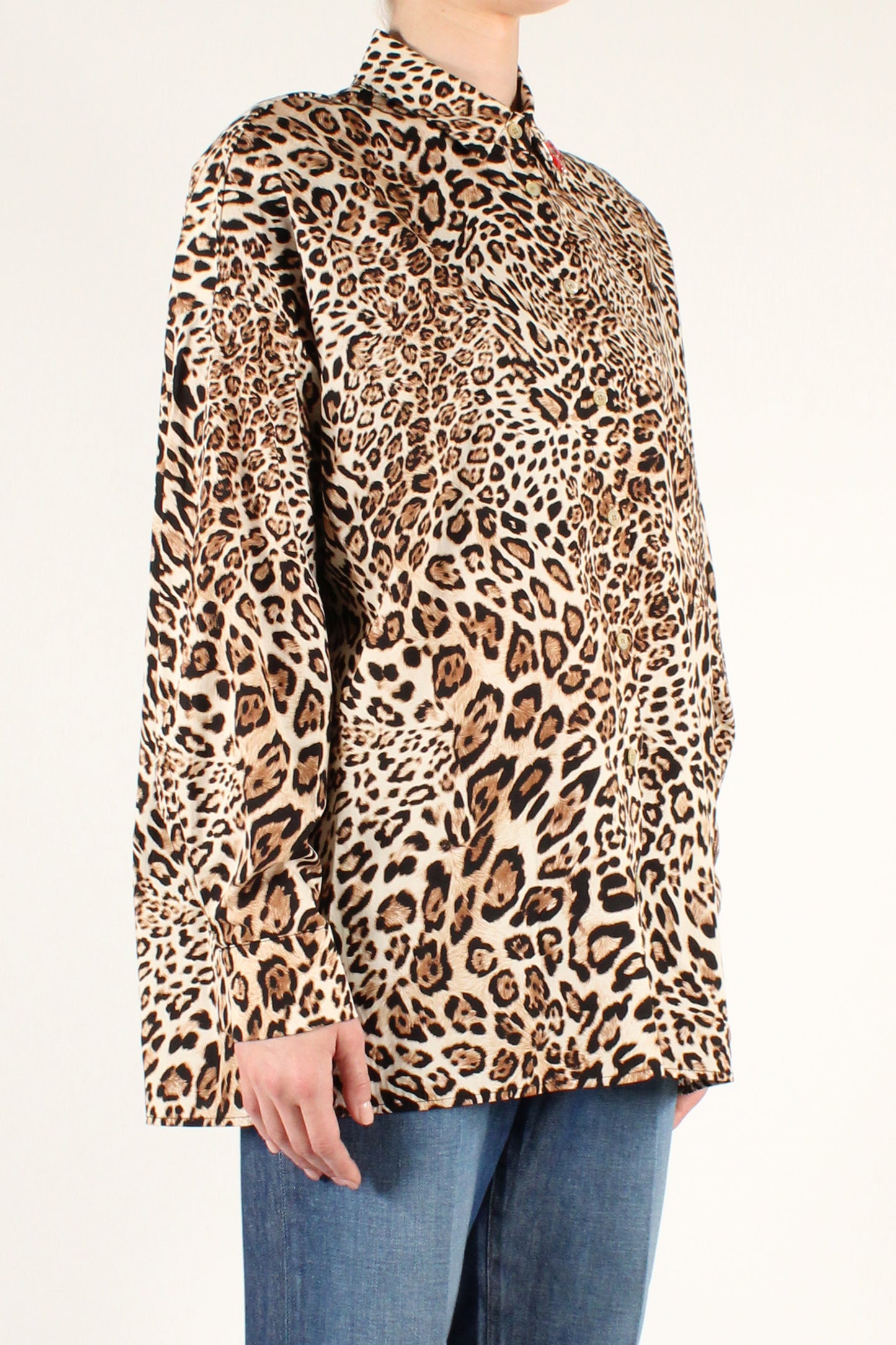 Camicia Stampa Animalier con Spilla Labbra