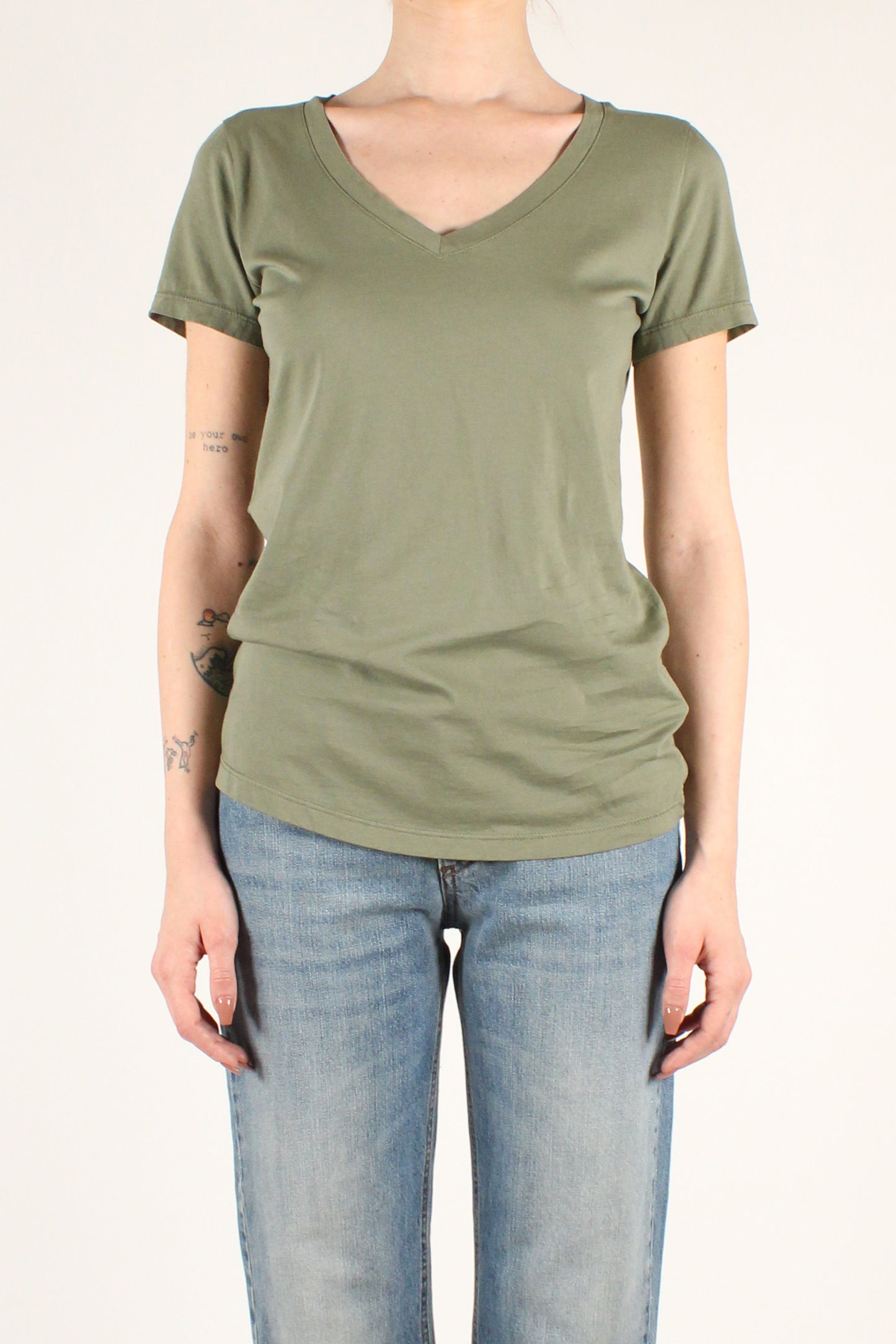 V-Neck T-Shirt in Stone Wash Cotton